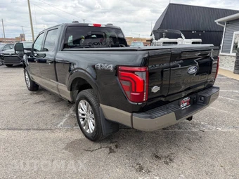 2025 Ford F-150 Hybrid King Ranch Crew Cab Medium Bed - miniatura 3