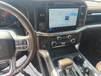 2025 Ford F-150 Hybrid King Ranch Crew Cab Short Bed - miniatura 11