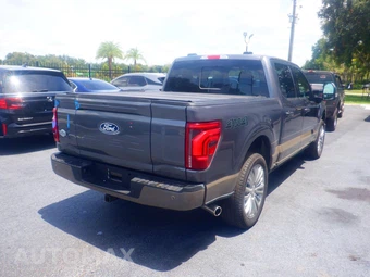 2025 Ford F-150 Hybrid King Ranch Crew Cab Short Bed - miniatura 14