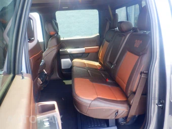 2025 Ford F-150 Hybrid King Ranch Crew Cab Short Bed - miniatura 9