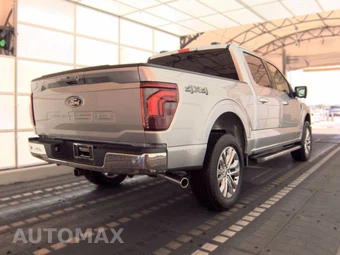 2025 Ford F-150 Hybrid Lariat Crew Cab Short Bed - miniatura 4