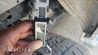 2025 Ford F-150 Hybrid LARIAT Crew Cab Short Bed - miniatura 17