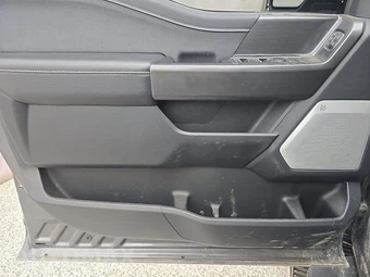 2025 Ford F-150 Hybrid LARIAT Crew Cab Short Bed - miniatura 9