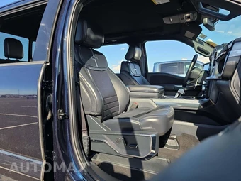 2025 Ford F-150 Hybrid Platinum Crew Cab Medium Bed - miniatura 18