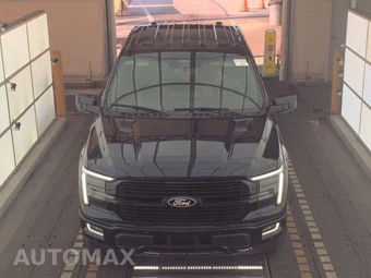 2025 Ford F-150 Hybrid Platinum Crew Cab Short Bed - miniatura 16