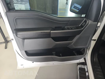 2025 Ford F-150 Hybrid XLT Crew Cab Short Bed - miniatura 9