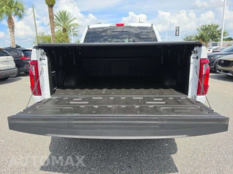 2025 Ford F-150 Hybrid XLT Crew Cab Short Bed - miniatura 11