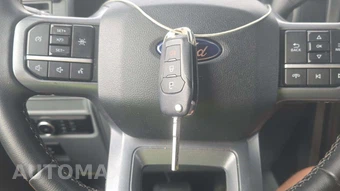 2025 Ford F-150 Hybrid XLT Crew Cab Short Bed - miniatura 17