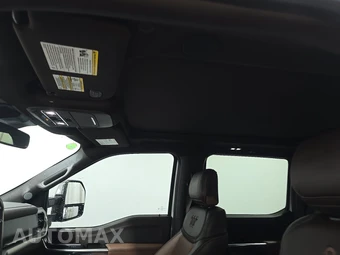 2025 Ford F-150 King Ranch Crew Cab Medium Bed - miniatura 17