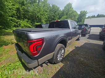 2025 Ford F-150 King Ranch Crew Cab Medium Bed - miniatura 3
