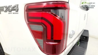 2025 Ford F-150 King Ranch Crew Cab Short Bed - miniatura 27
