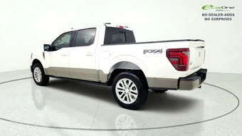 2025 Ford F-150 King Ranch Crew Cab Short Bed - miniatura 6