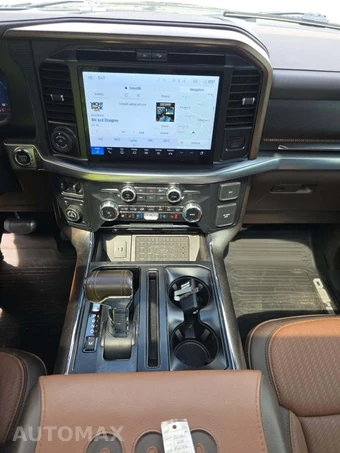 2025 Ford F-150 King Ranch Crew Cab Short Bed - miniatura 10