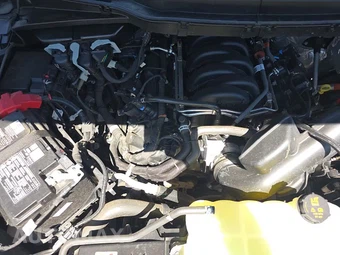 2025 Ford F-150 LARIAT Crew Cab Medium Bed - miniatura 21