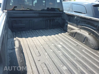 2025 Ford F-150 LARIAT Crew Cab Medium Bed - miniatura 16