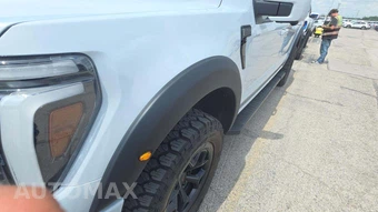 2025 Ford F-150 Lariat Crew Cab Short Bed - miniatura 24