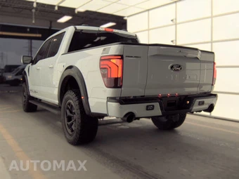 2025 Ford F-150 Lariat Crew Cab Short Bed - miniatura 6