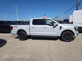 2025 Ford F-150 Lariat Crew Cab Short Bed - miniatura 4