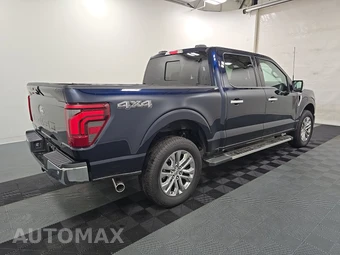 2025 Ford F-150 Lariat Crew Cab Short Bed - miniatura 4