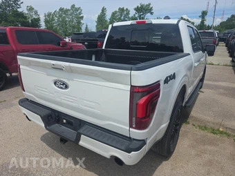 2025 Ford F-150 LARIAT Crew Cab Short Bed - miniatura 4