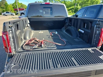 2025 Ford F-150 LARIAT Crew Cab Short Bed - miniatura 19