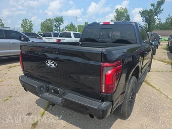 2025 Ford F-150 LARIAT Crew Cab Short Bed - miniatura 4