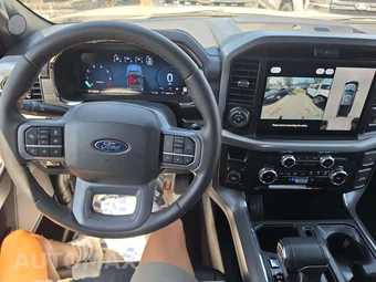 2025 Ford F-150 Lariat Crew Cab Short Bed - miniatura 10