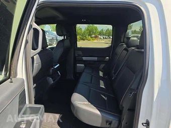 2025 Ford F-150 Lariat Crew Cab Short Bed - miniatura 13