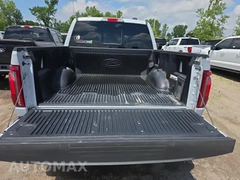 2025 Ford F-150 LARIAT Crew Cab Short Bed - miniatura 19