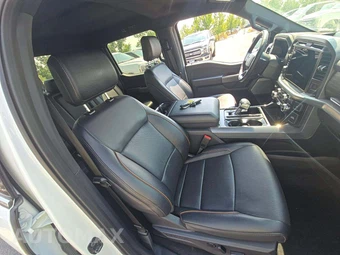 2025 Ford F-150 Lariat Crew Cab Short Bed - miniatura 18