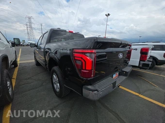 2025 Ford F-150 Lariat Crew Cab Short Bed - miniatura 6
