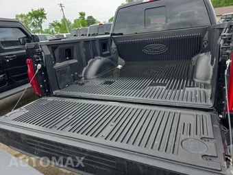 2025 Ford F-150 LARIAT Crew Cab Short Bed - miniatura 19