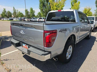 2025 Ford F-150 Lariat Crew Cab Short Bed - miniatura 3