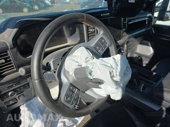2025 Ford F-150 Lariat Crew Cab Short Bed - miniatura 10