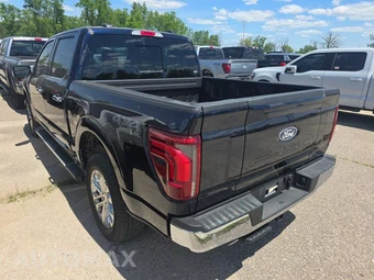 2025 Ford F-150 LARIAT Crew Cab Short Bed - miniatura 6