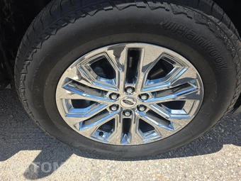 2025 Ford F-150 LARIAT Crew Cab Short Bed - miniatura 9