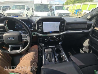 2025 Ford F-150 Lariat Crew Cab Short Bed - miniatura 10