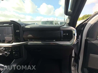 2025 Ford F-150 Lariat Crew Cab Short Bed - miniatura 19