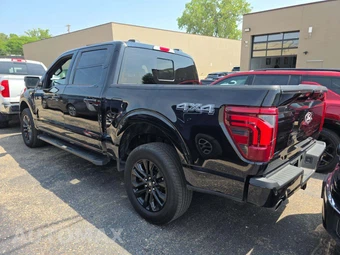 2025 Ford F-150 LARIAT Crew Cab Short Bed - miniatura 2