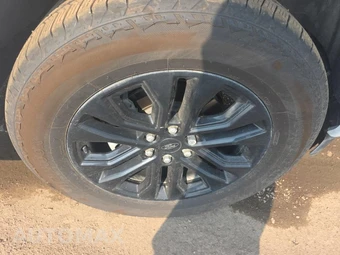 2025 Ford F-150 LARIAT Crew Cab Short Bed - miniatura 9