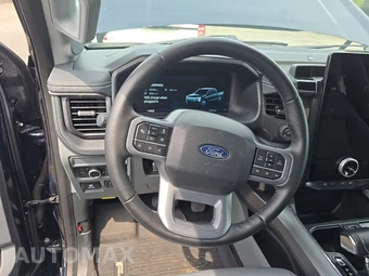 2025 Ford F-150 Lightning Flash Crew Cab Short Bed - miniatura 25