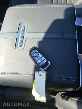 2025 Ford F-150 Platinum Crew Cab Short Bed - miniatura 5