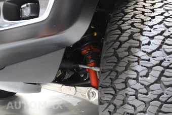2025 Ford F-150 Raptor Crew Cab Short Bed - miniatura 24