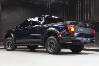 2025 Ford F-150 Raptor Crew Cab Short Bed - miniatura 75