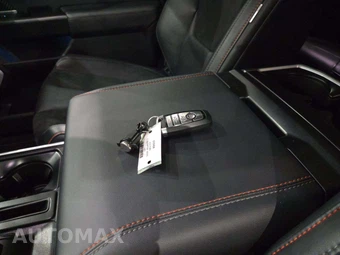 2025 Ford F-150 Raptor Crew Cab Short Bed - miniatura 8