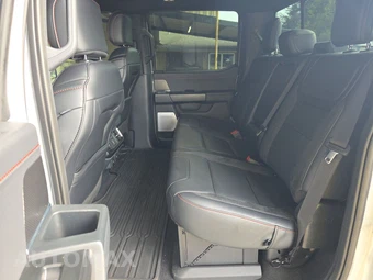 2025 Ford F-150 Raptor Crew Cab Short Bed - miniatura 13