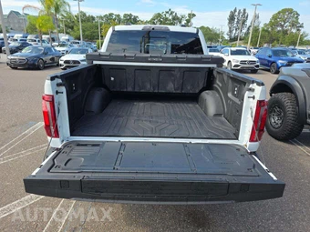 2025 Ford F-150 Raptor Crew Cab Short Bed - miniatura 14