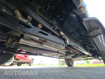 2025 Ford F-150 Raptor Crew Cab Short Bed - miniatura 17