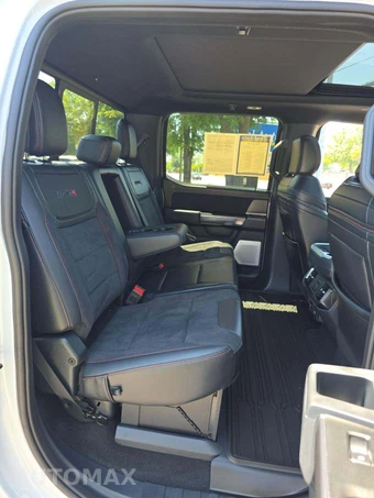 2025 Ford F-150 Raptor Crew Cab Short Bed - miniatura 16
