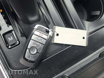 2025 Ford F-150 Raptor Crew Cab Short Bed - miniatura 8
